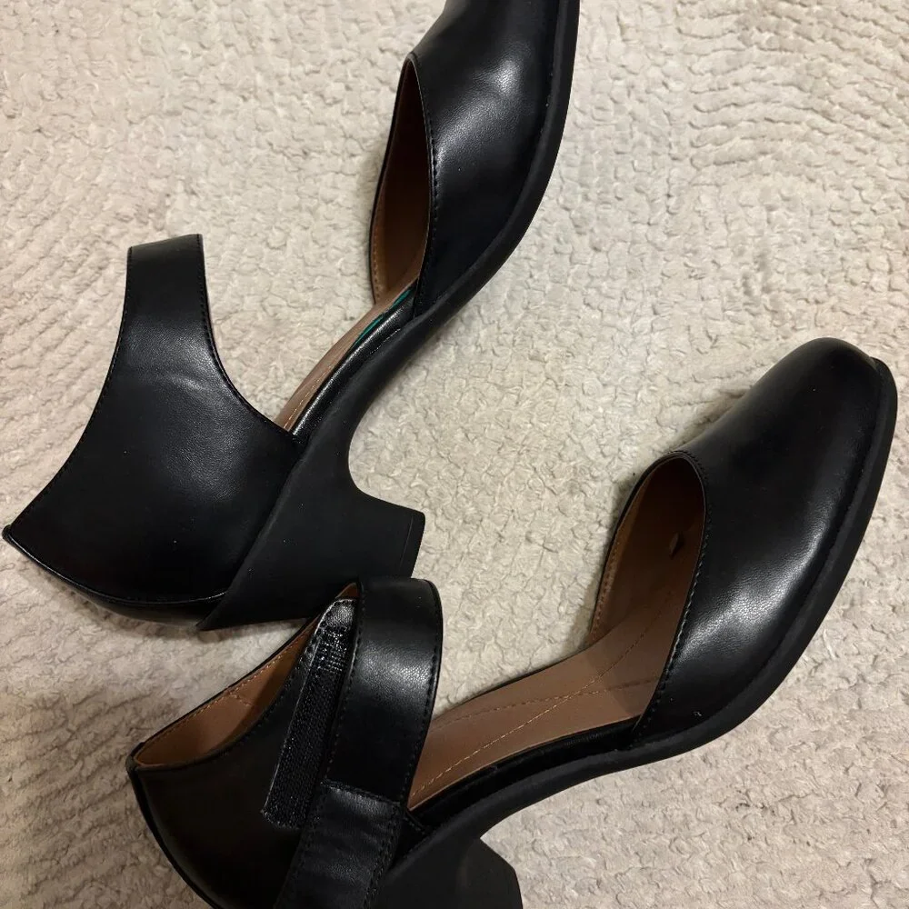 Mary Jane Heels - Picture 7 of 10